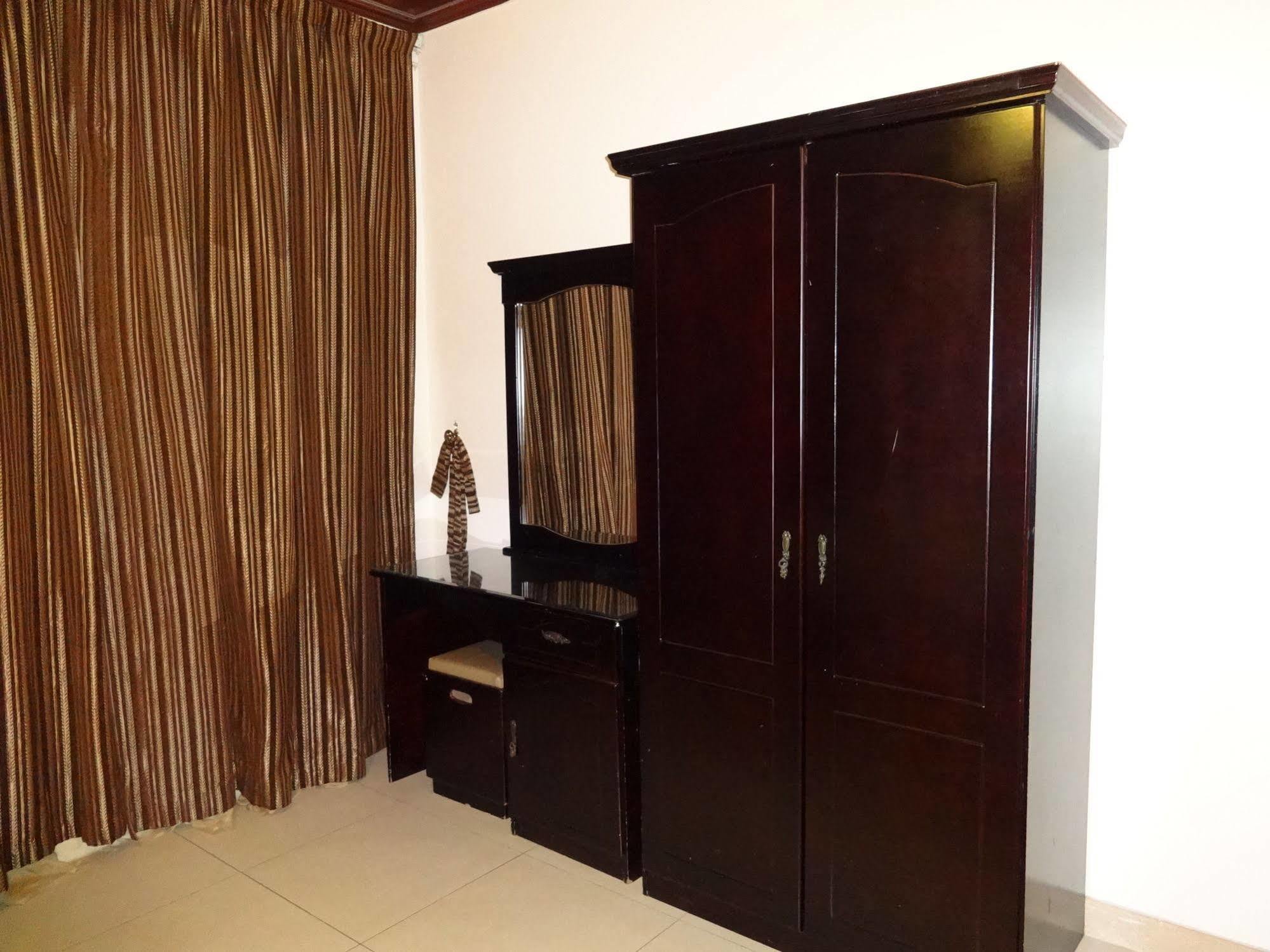 Orans Suites 2 Jeddah Luaran gambar